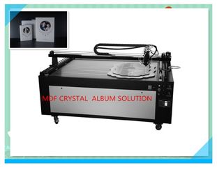 China Máquina distribuidora da colagem de cristal automática para a tampa/quadro de Cystal que faz a máquina fornecedor