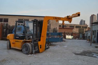 China Braço do guindaste do caminhão de empilhadeira para a carga e o descarregamento do recipiente, máquina entregando de vidro fornecedor