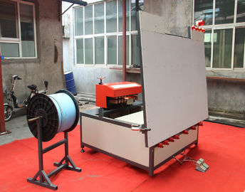 China Única máquina quente lateral da imprensa para o espaçador morno DGU da borda, operação estável fornecedor