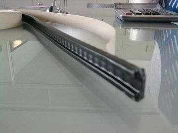 China Espaçador morno flexível de vidro dobro da borda, espaçadores da janela de Doble Vidrio Upvc fornecedor