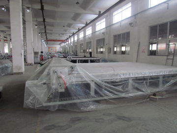 China Máquina de corte de vidro do CNC para o triângulo/trapézio/em linha reta o corte de vidro de Edge+Simicircle, CNC Machie de corte de vidro fornecedor