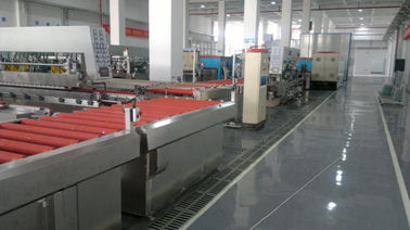 China Elevada precisão automática de vidro vertical da máquina de perfuração para os dispositivos bondes do agregado familiar de vidro fornecedor