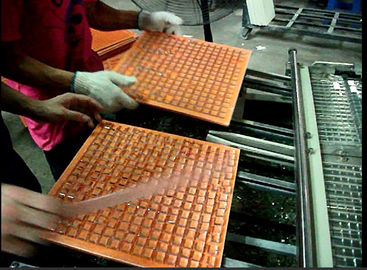 Vidro de mosaico automático que quebra a máquina com tamanho máximo do controle 30x30mm do PLC de SIEMENS, vidro de mosaico que quebra a máquina fornecedor