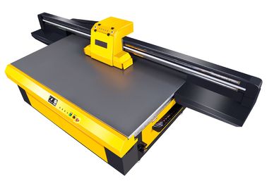 Impressora UV do leito do Inkjet piezoeléctrico para o PVC/painel acrílico/de alumínio fornecedor